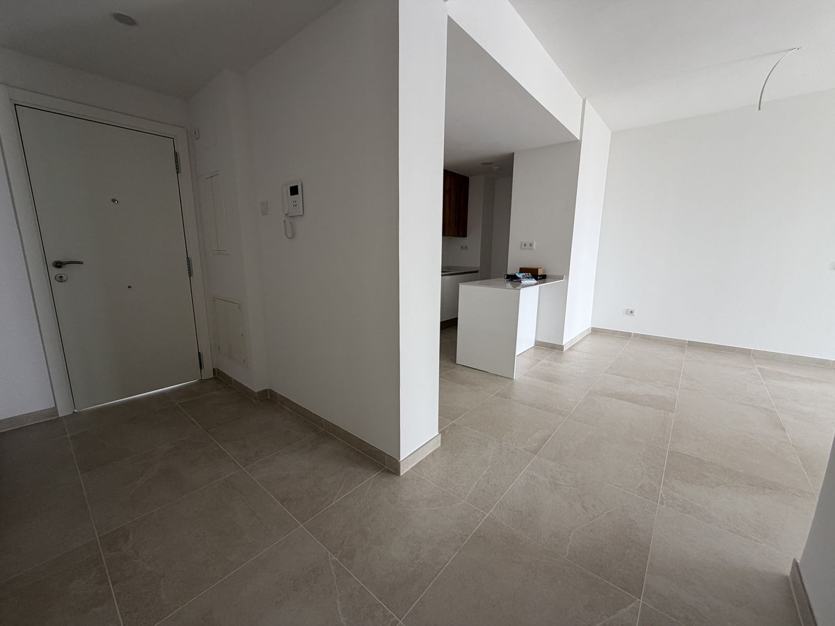 Appartement te koop in Estepona | 2 slaapkamers H5441944