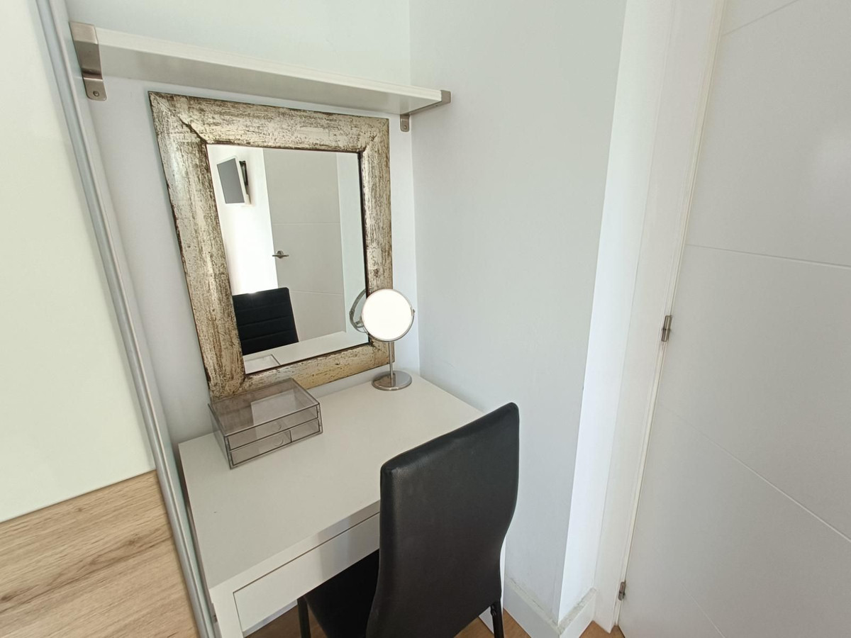 Appartement te koop in Estepona | 2 slaapkamers H5443603