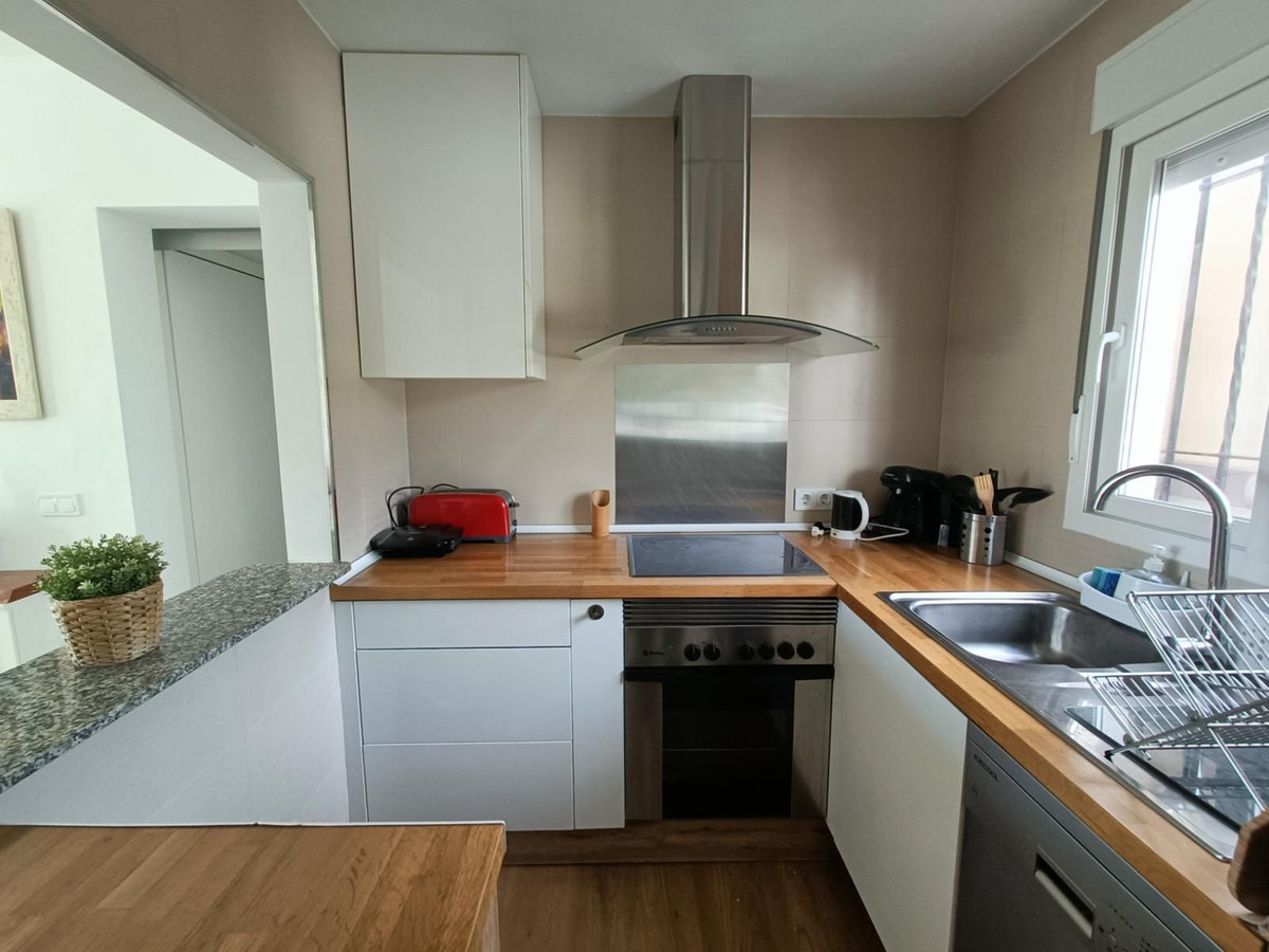 Appartement te koop in Estepona | 2 slaapkamers H5443603