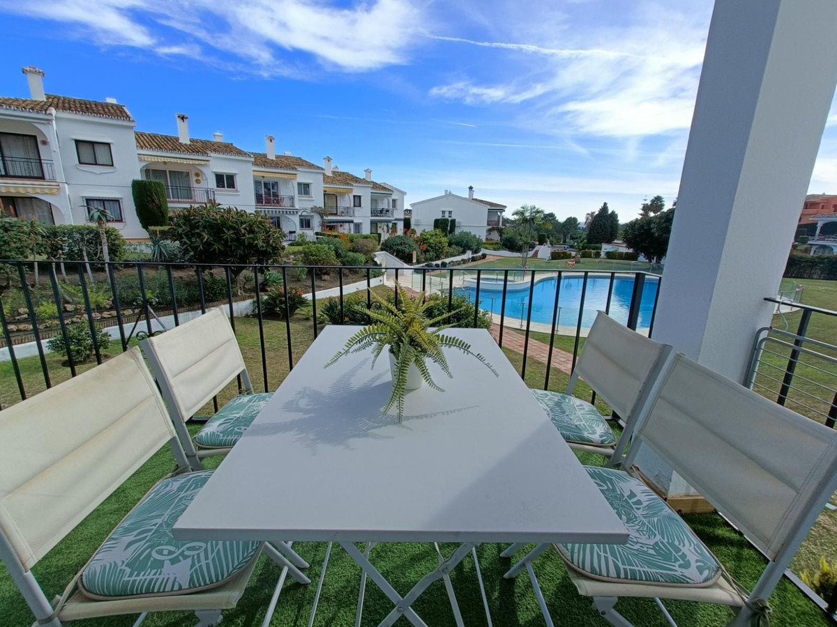 Appartement te koop in Estepona | 2 slaapkamers H5443603