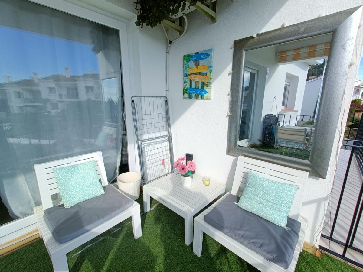 Appartement te koop in Estepona | 2 slaapkamers H5443603