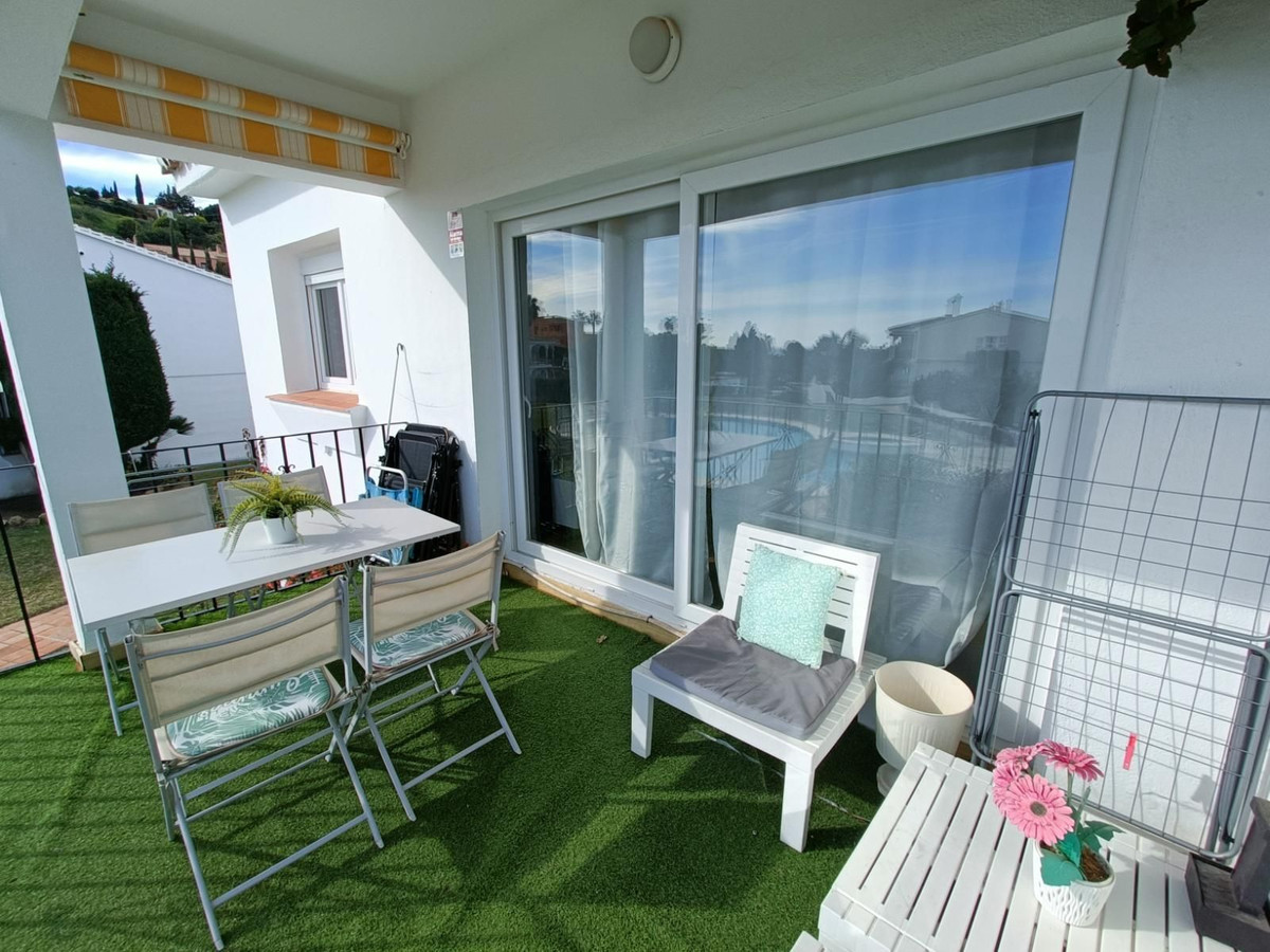 Appartement te koop in Estepona | 2 slaapkamers H5443603