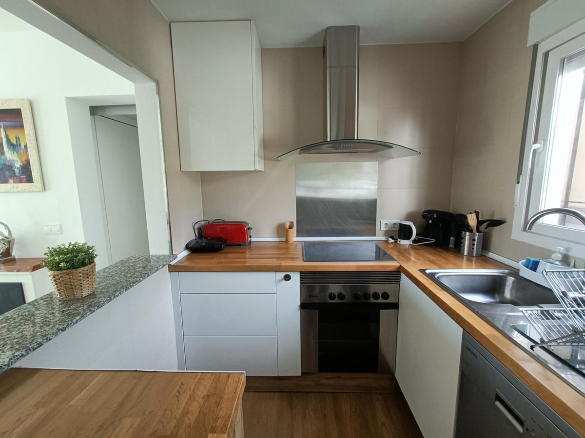 Appartement te koop in Estepona | 2 slaapkamers H5443603