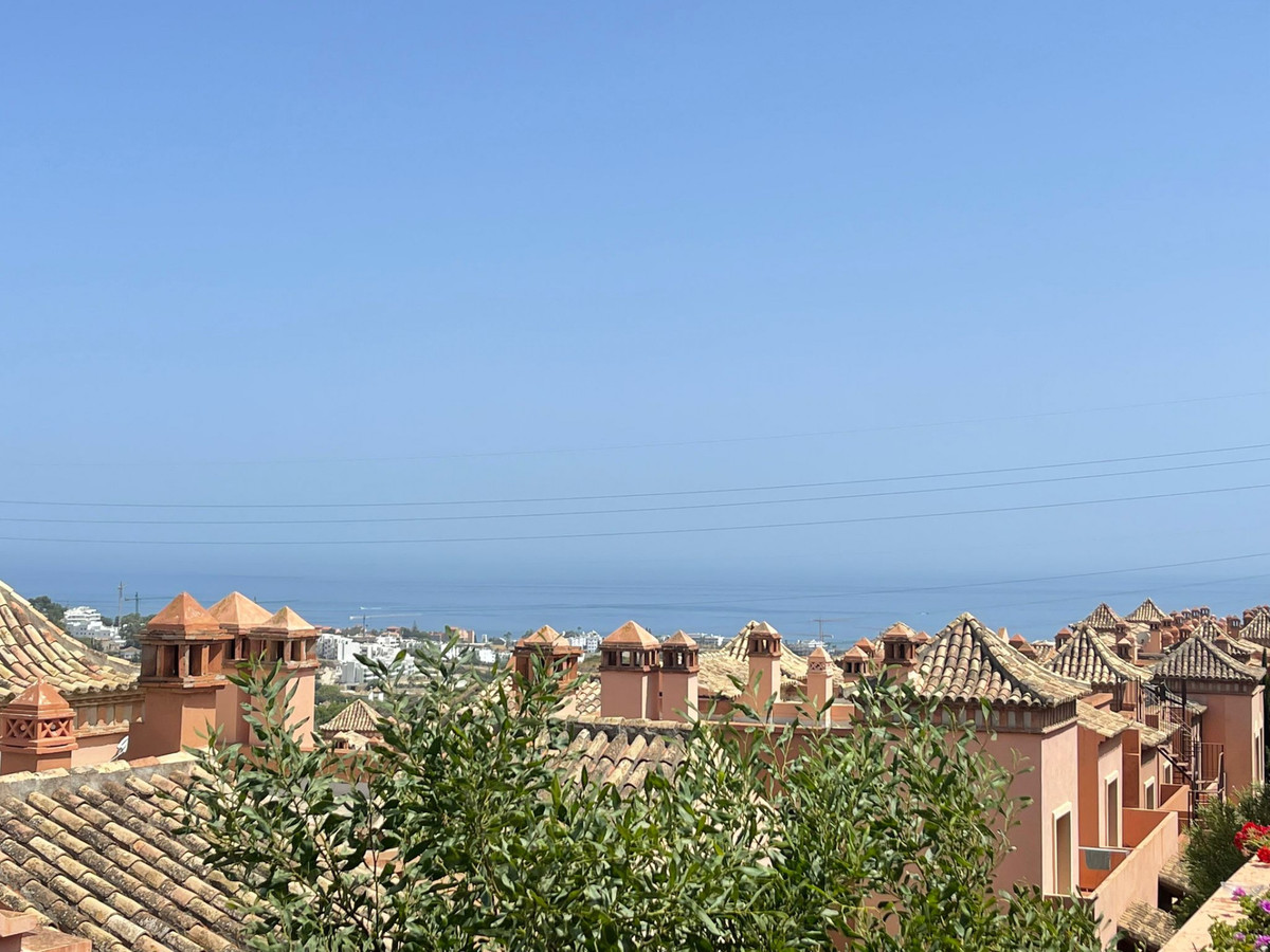 Appartement te koop in Estepona | 3 slaapkamers H5443834