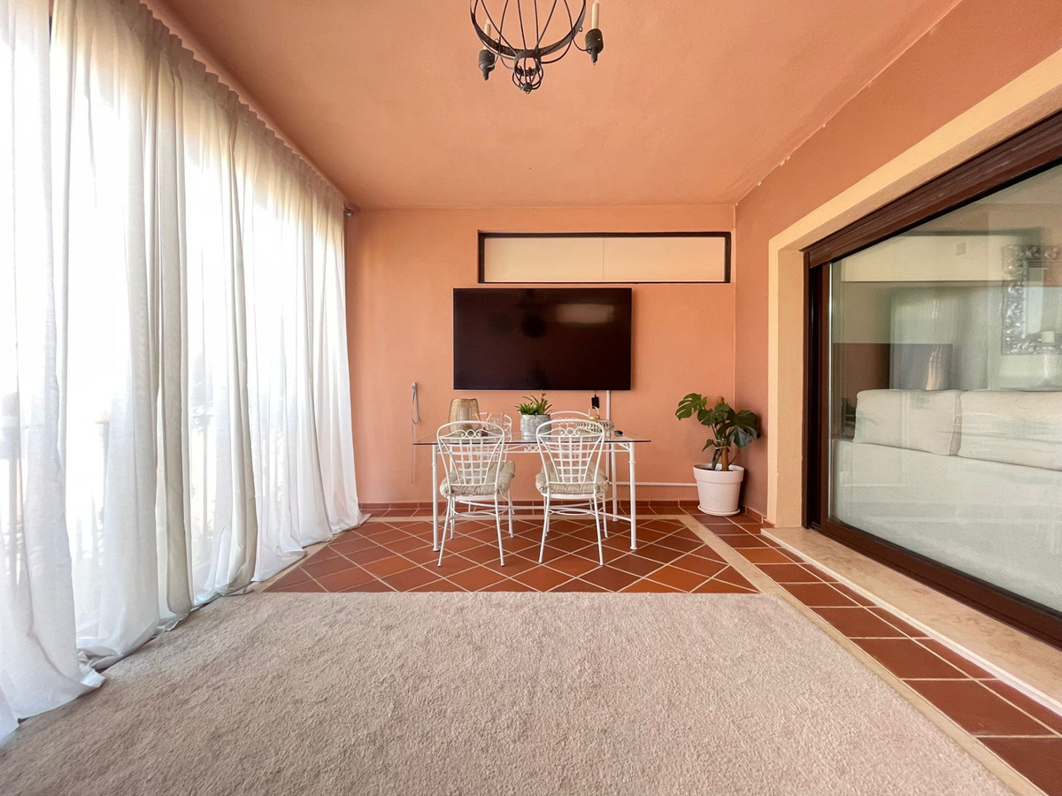 Appartement te koop in Estepona | 3 slaapkamers H5443834