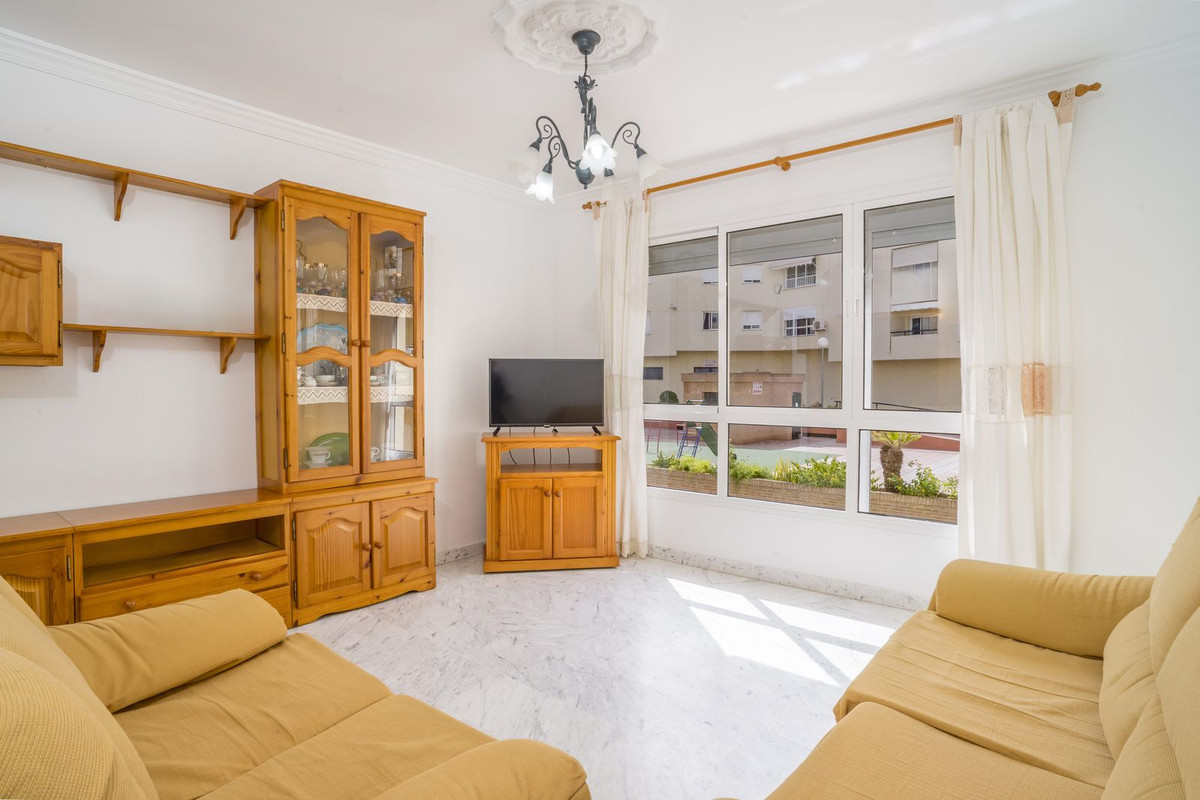 Appartement te koop in Estepona | 3 slaapkamers H5444017