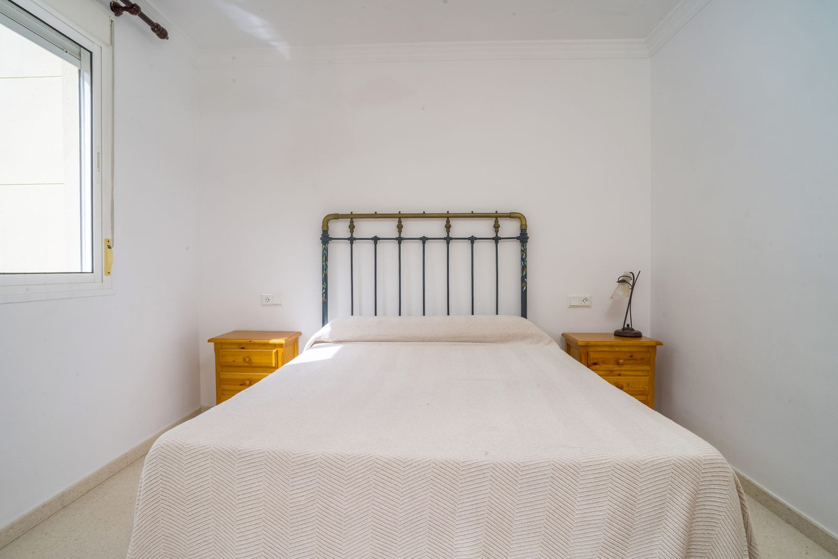 Appartement te koop in Estepona | 3 slaapkamers H5444017