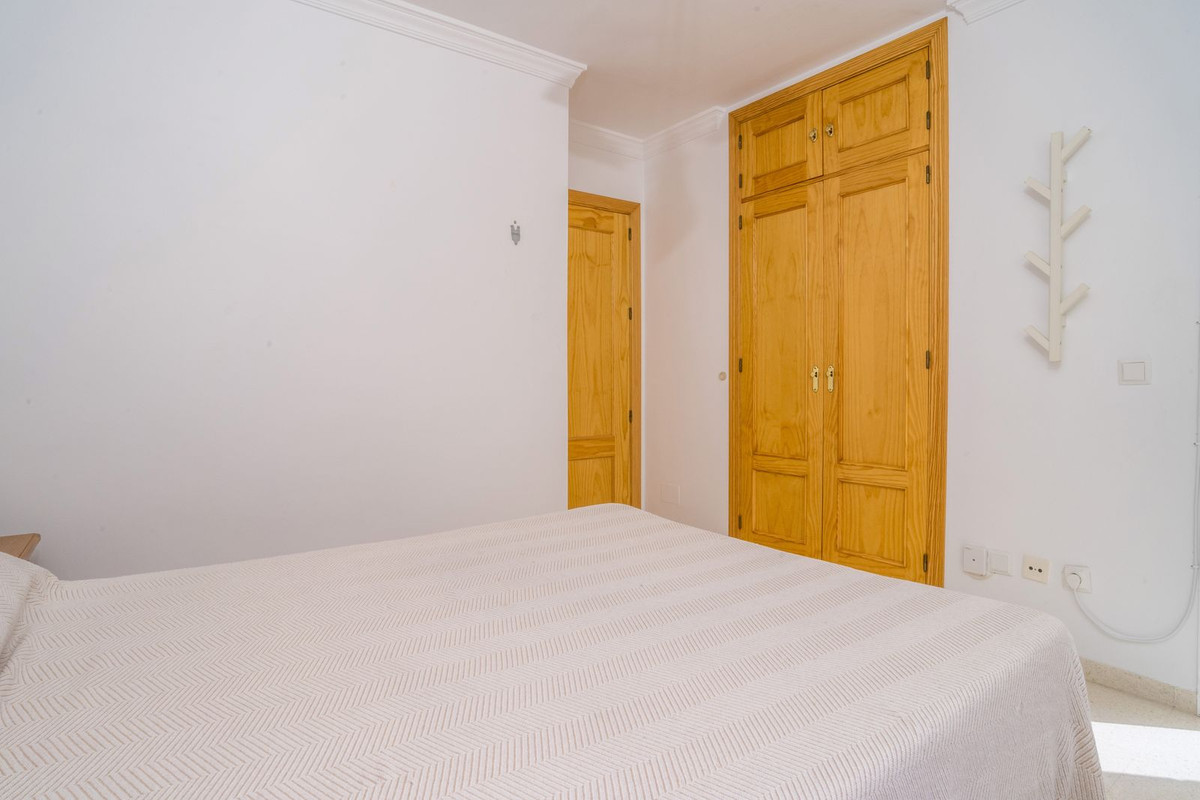 Appartement te koop in Estepona | 3 slaapkamers H5444017