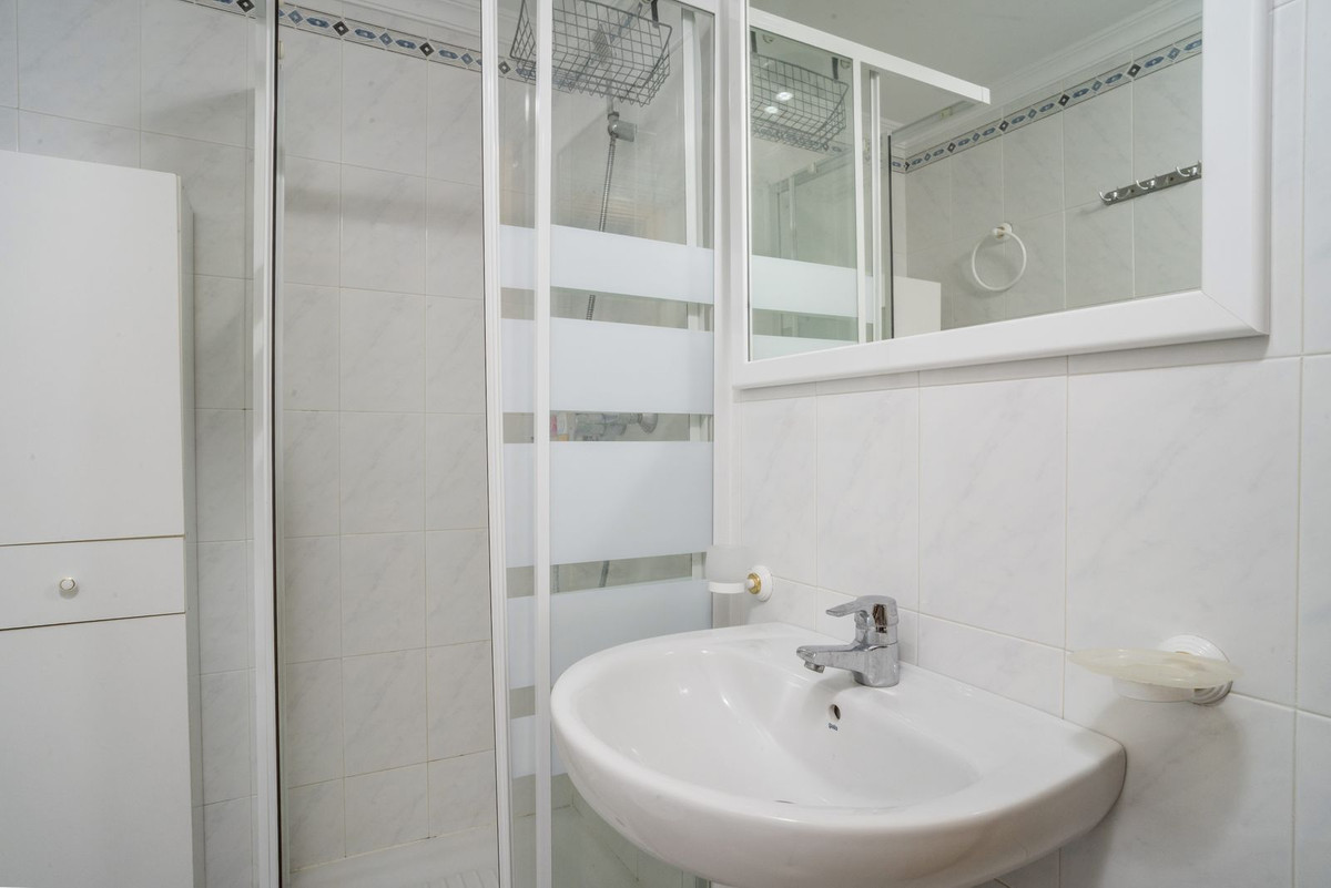 Appartement te koop in Estepona | 3 slaapkamers H5444017