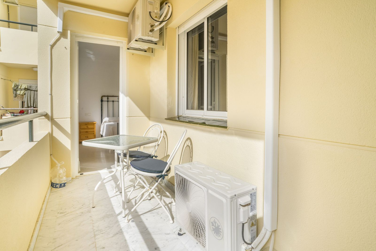 Appartement te koop in Estepona | 3 slaapkamers H5444017