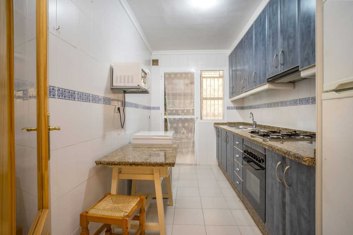 Appartement te koop in Estepona | 3 slaapkamers H5444017