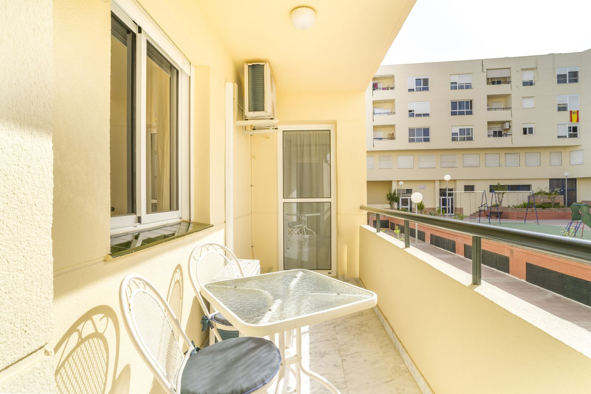 Appartement te koop in Estepona | 3 slaapkamers H5444017
