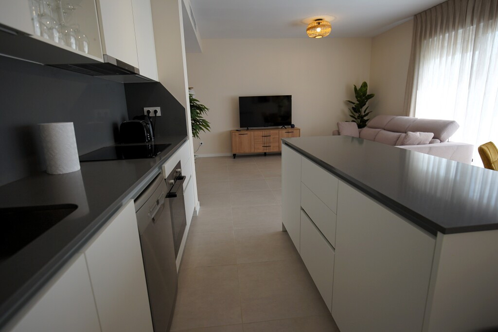 Appartement te koop in Estepona | 2 slaapkamers H5444758