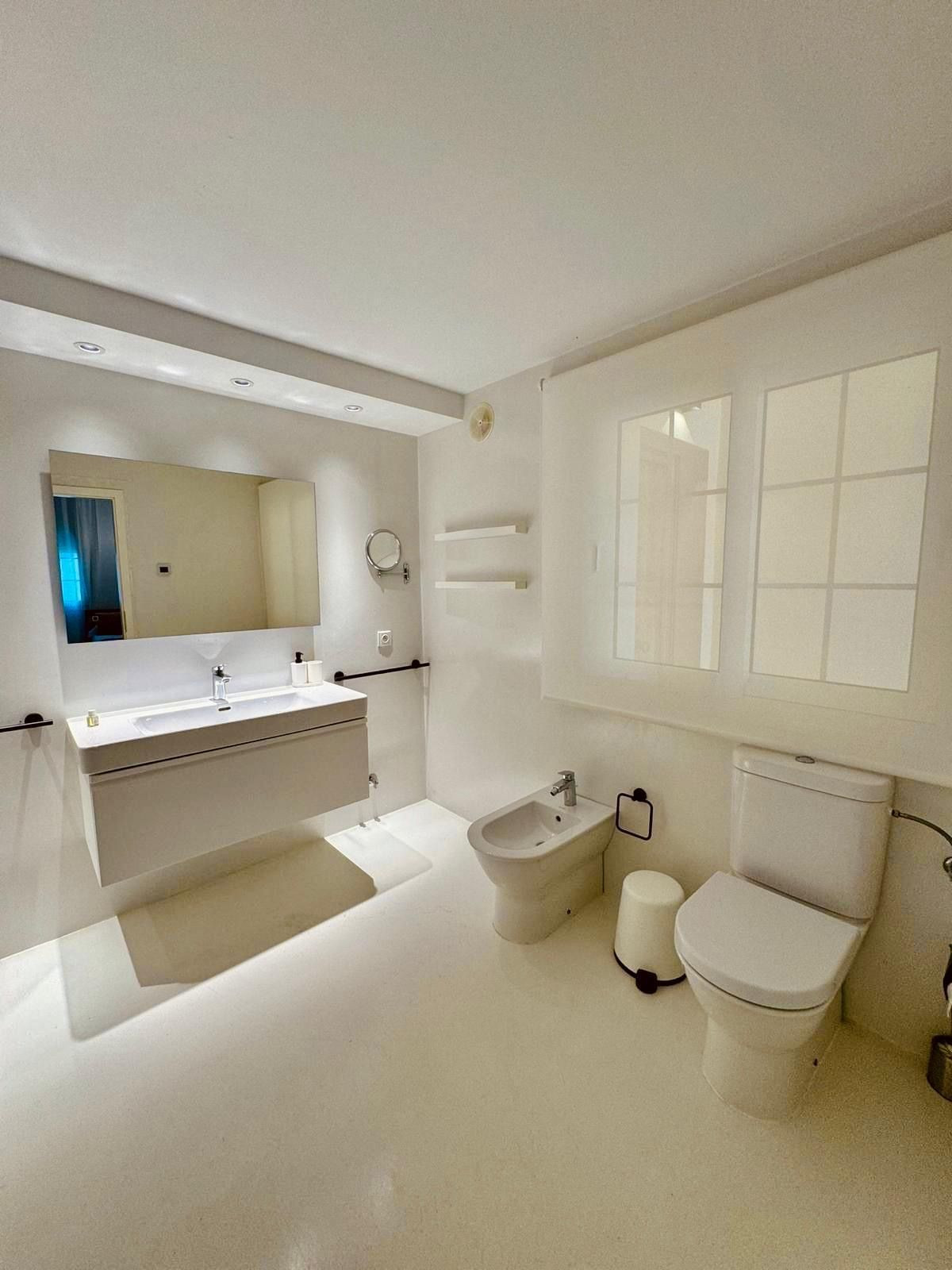 Huis te koop in Estepona | 3 slaapkamers H5445220
