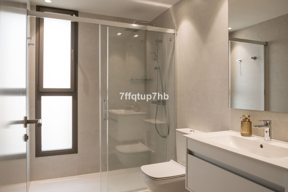 Appartement te koop in Estepona | 3 slaapkamers H5445250