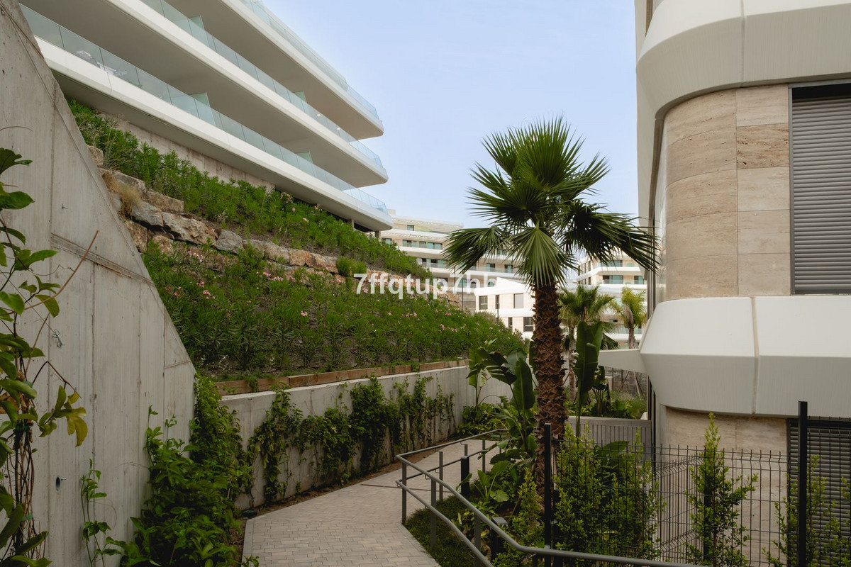 Appartement te koop in Estepona | 3 slaapkamers H5445250