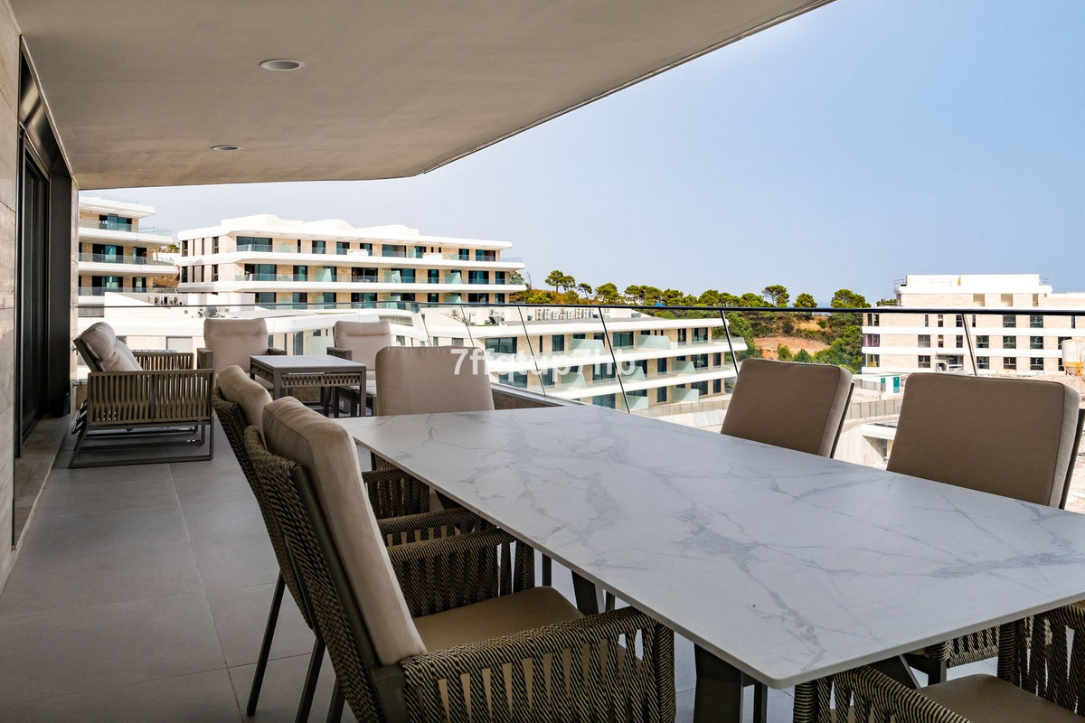 Appartement te koop in Estepona | 3 slaapkamers H5445250