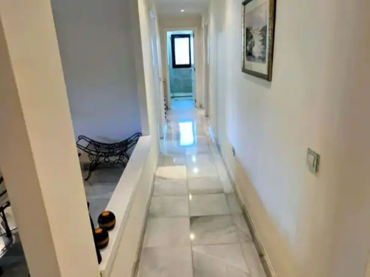 Appartement te koop in Estepona | 3 slaapkamers H5445253