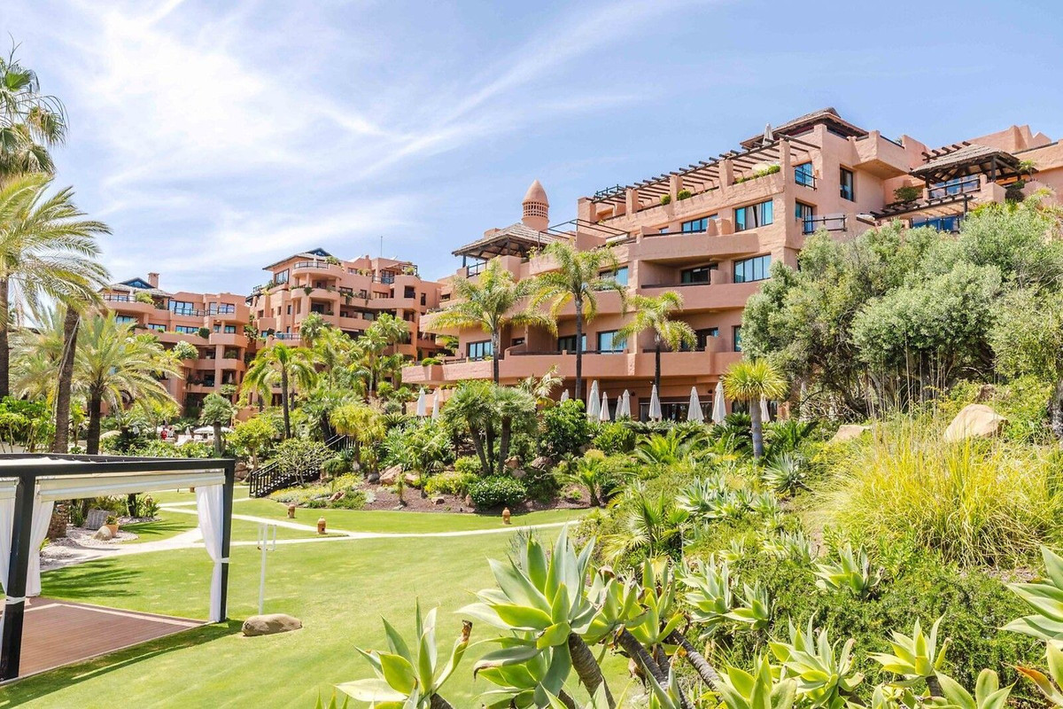 Appartement te koop in Estepona | 2 slaapkamers H5445256
