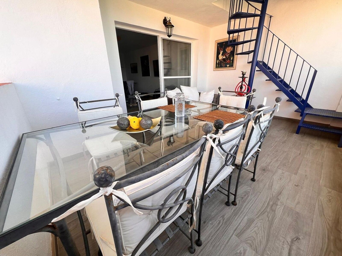 Penthouse te koop in Estepona | 2 slaapkamers H5445274
