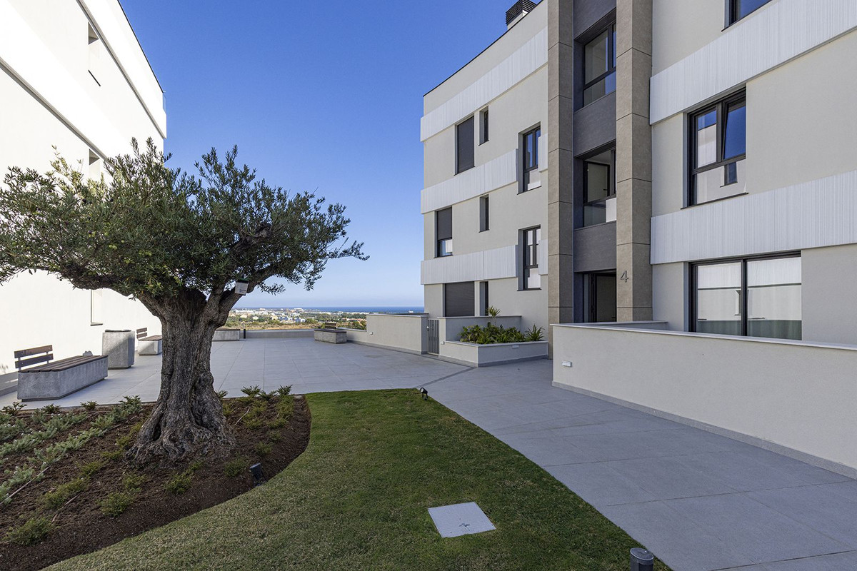 Duplex te koop in Estepona | 3 slaapkamers H5446312