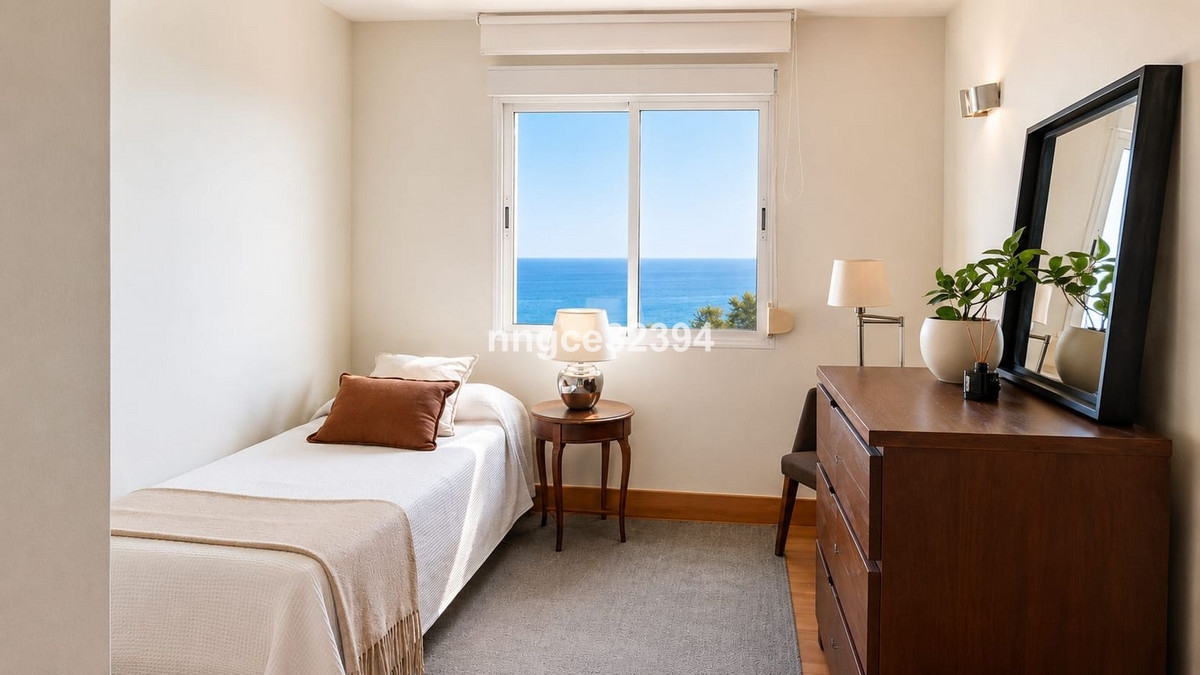 Appartement te koop in Estepona | 3 slaapkamers H5446570