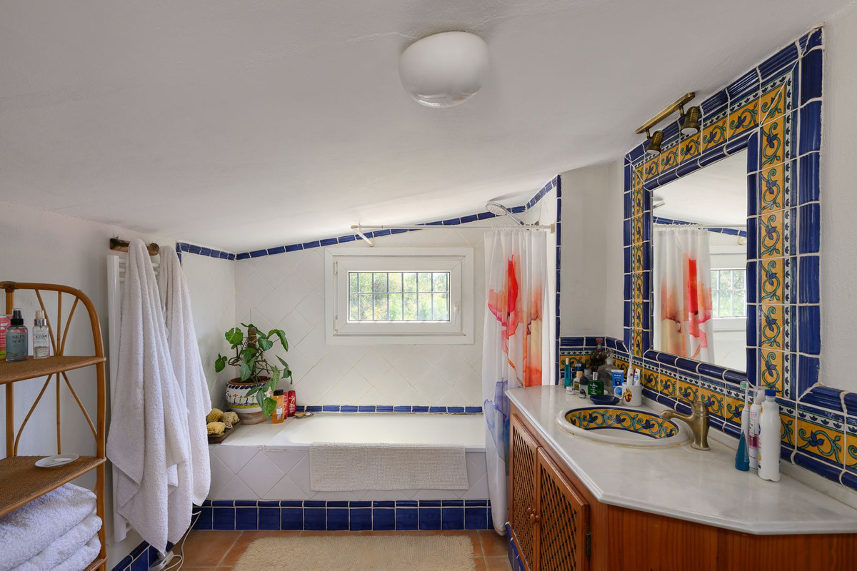 Appartement te koop in Estepona | 3 slaapkamers H5447110