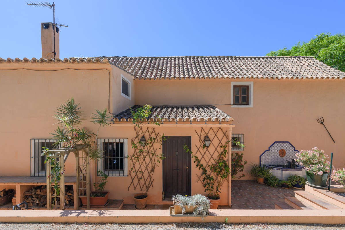 Appartement te koop in Estepona | 3 slaapkamers H5447110