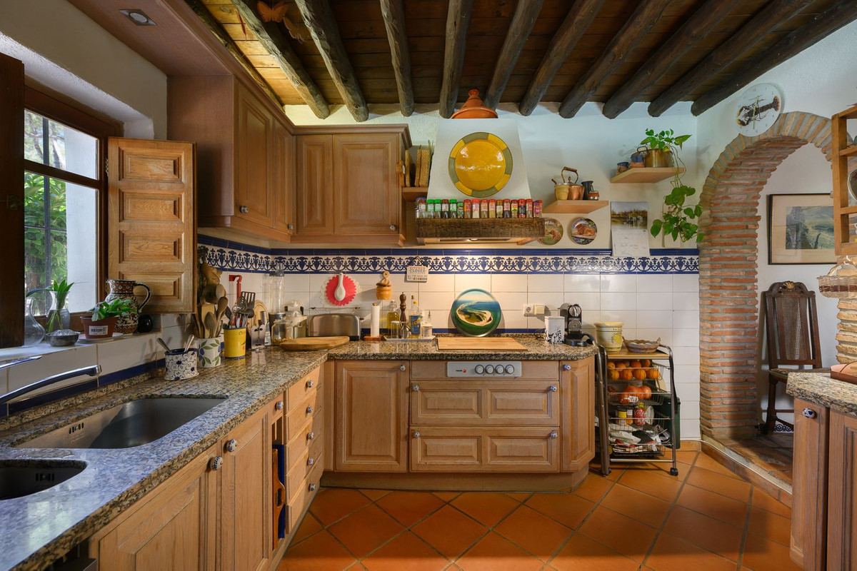 Appartement te koop in Estepona | 3 slaapkamers H5447110