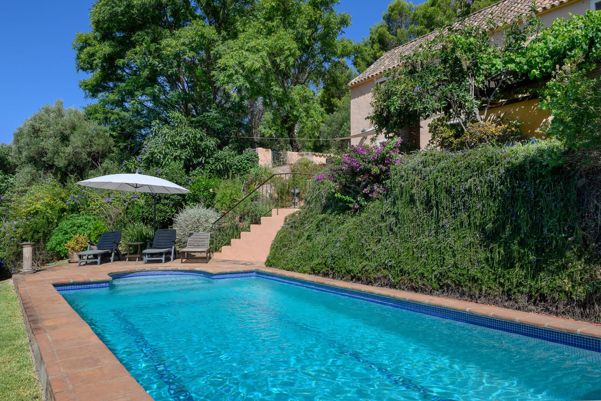 Appartement te koop in Estepona | 3 slaapkamers H5447110