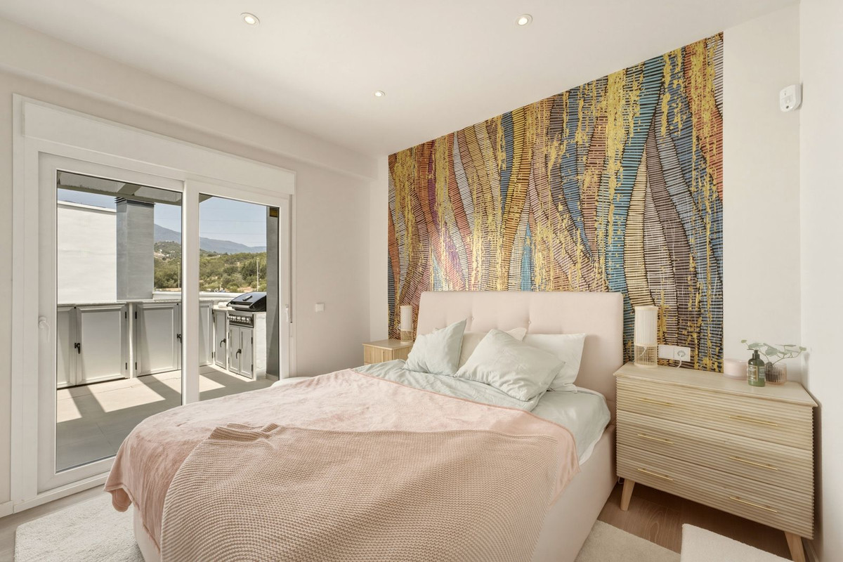 Penthouse te koop in Estepona | 4 slaapkamers H5447593