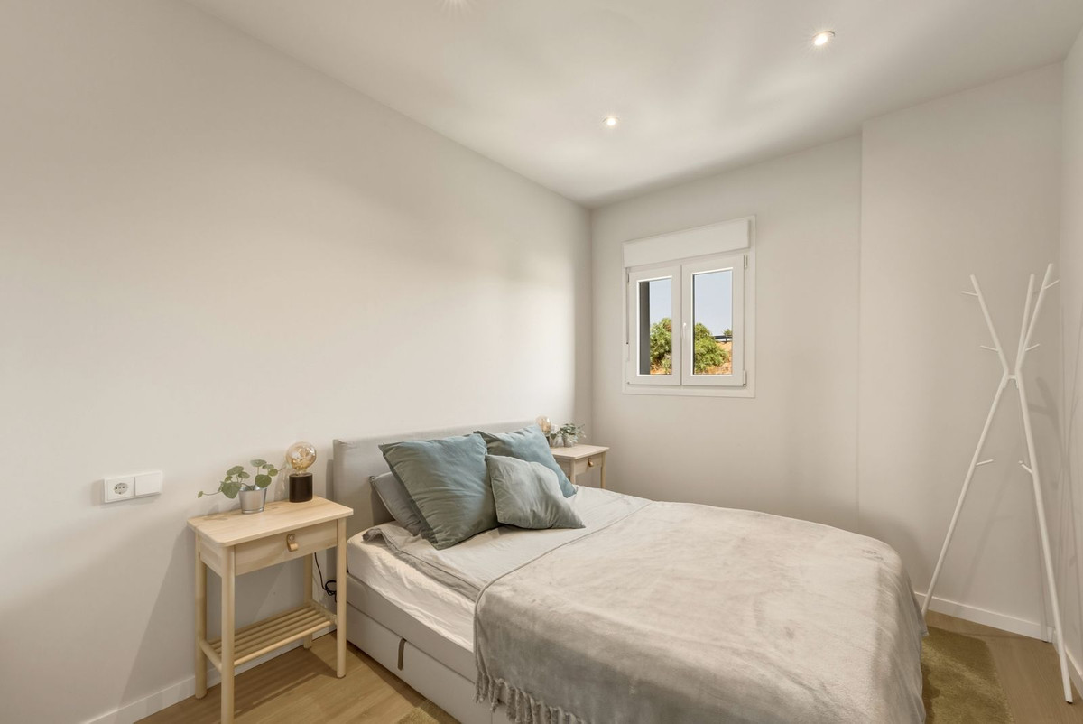 Penthouse te koop in Estepona | 4 slaapkamers H5447593