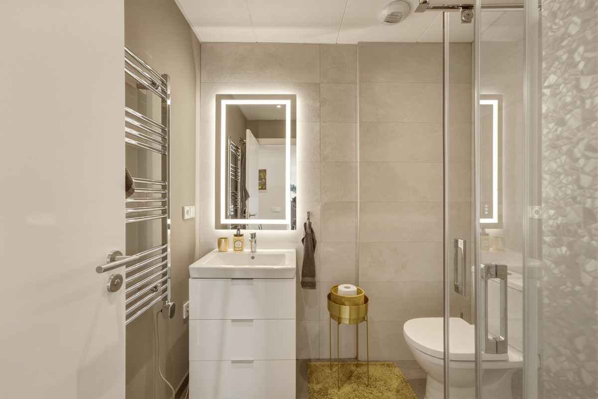 Penthouse te koop in Estepona | 4 slaapkamers H5447593