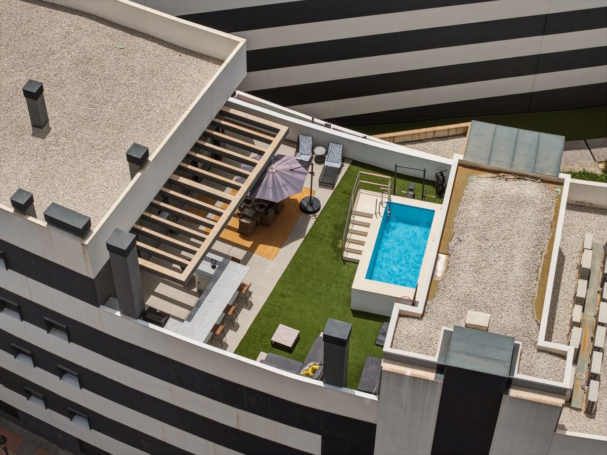 Penthouse te koop in Estepona | 4 slaapkamers H5447593