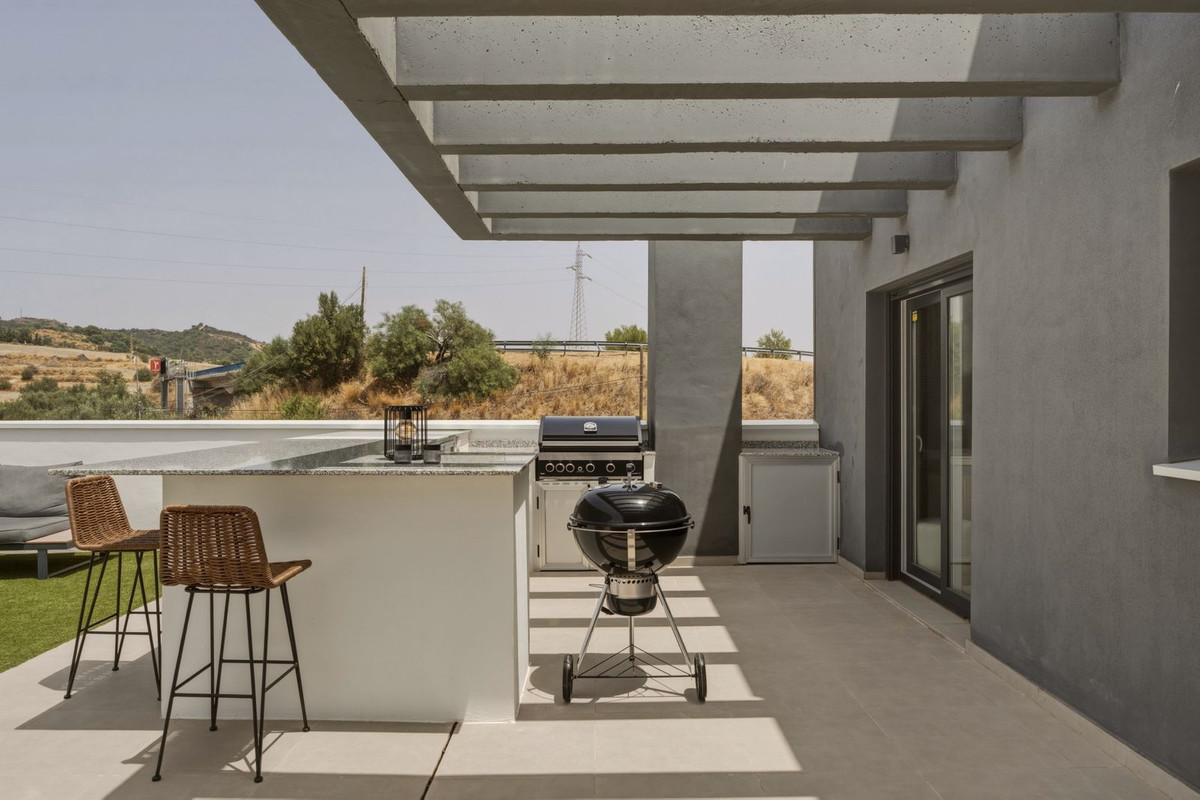 Penthouse te koop in Estepona | 4 slaapkamers H5447593