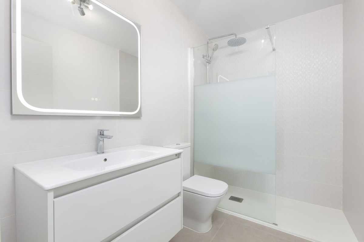 Appartement te koop in Estepona | 2 slaapkamers H5447614