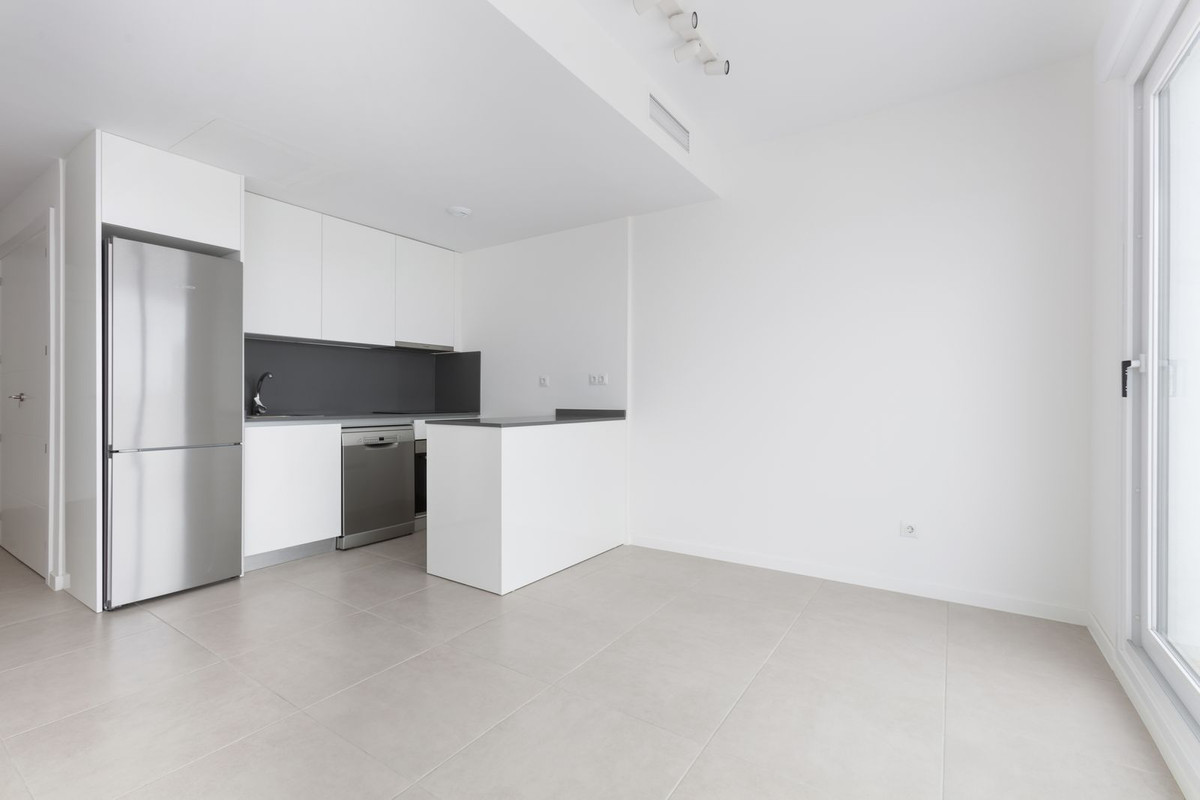Appartement te koop in Estepona | 2 slaapkamers H5447614