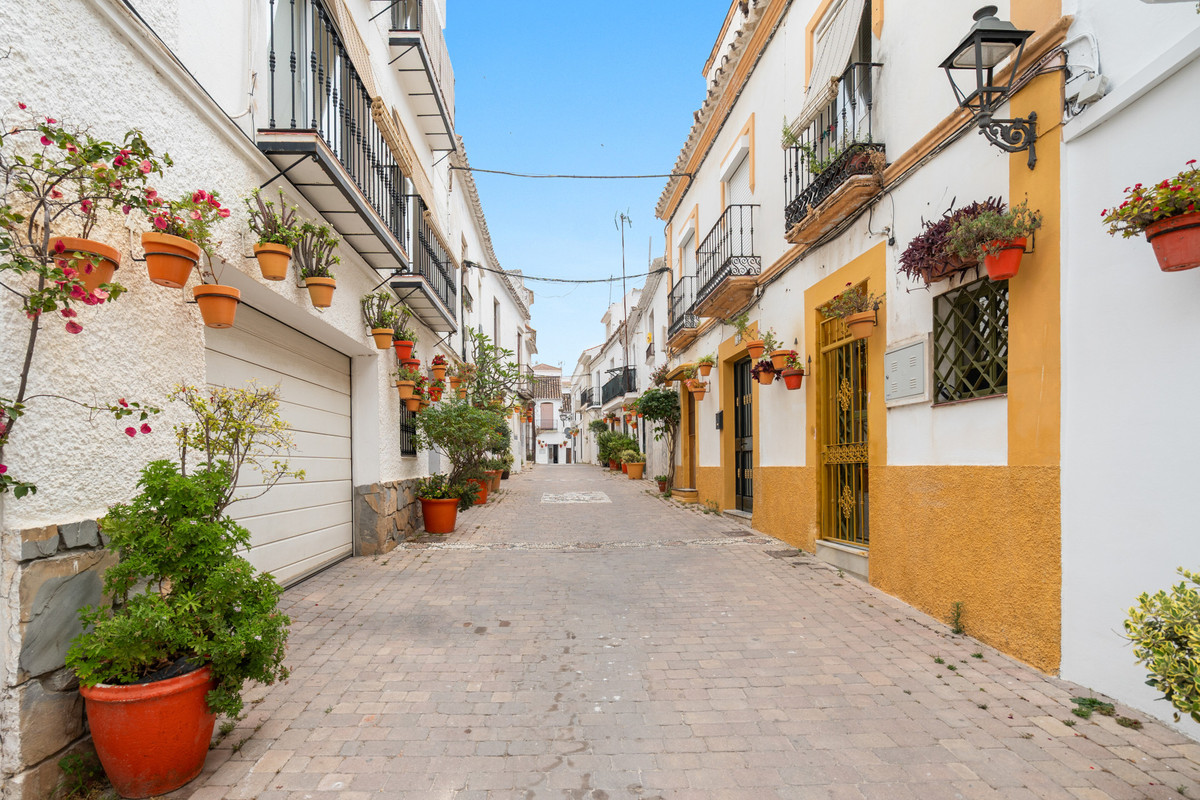 Huis te koop in Estepona | 1 slaapkamers H5447638