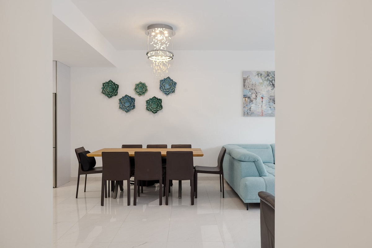 Appartement te koop in Estepona | 3 slaapkamers H5447716