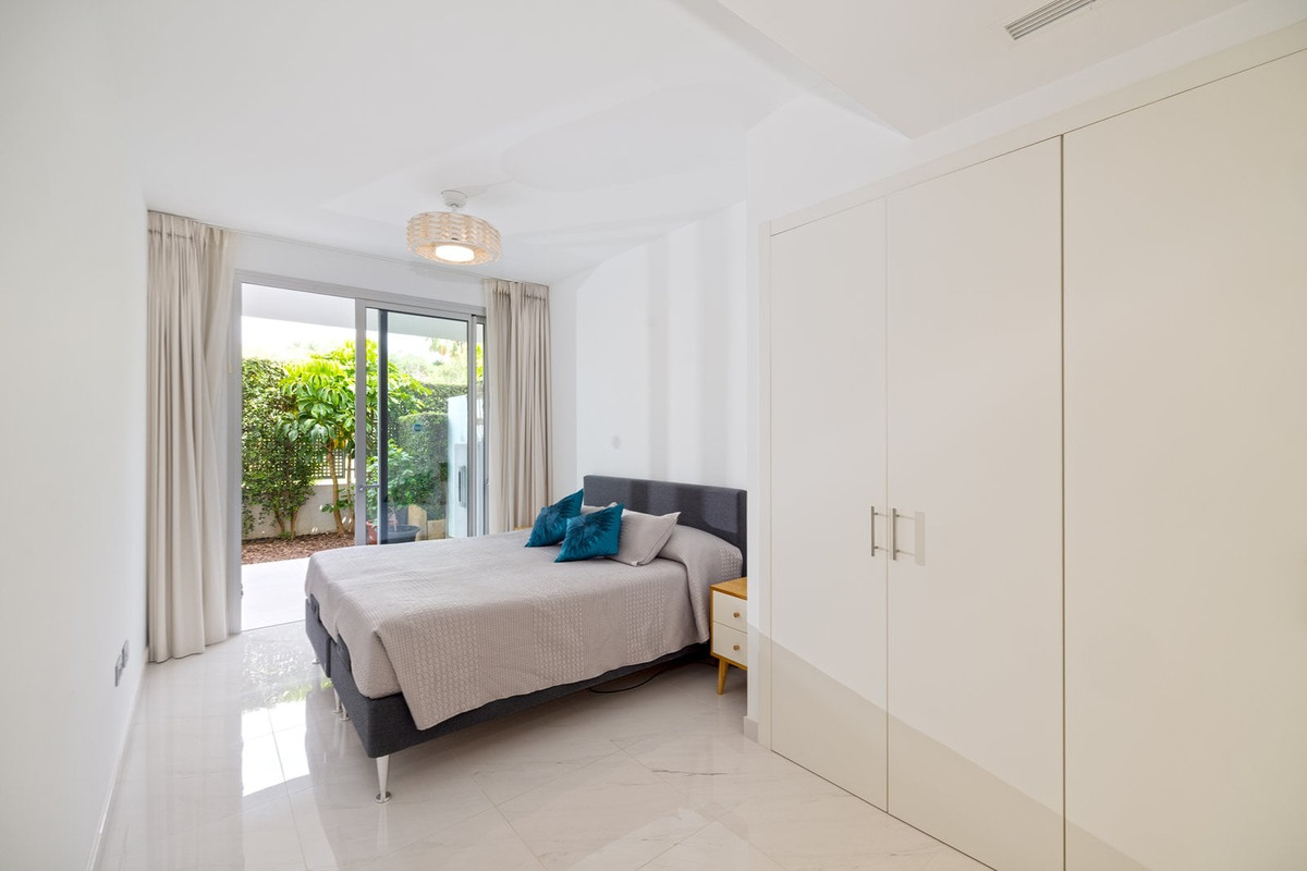 Appartement te koop in Estepona | 3 slaapkamers H5447716