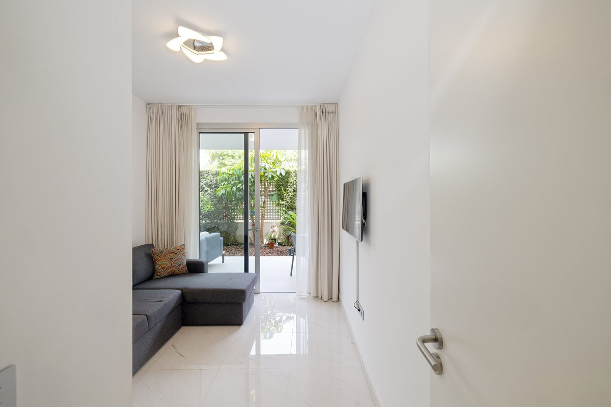 Appartement te koop in Estepona | 3 slaapkamers H5447716