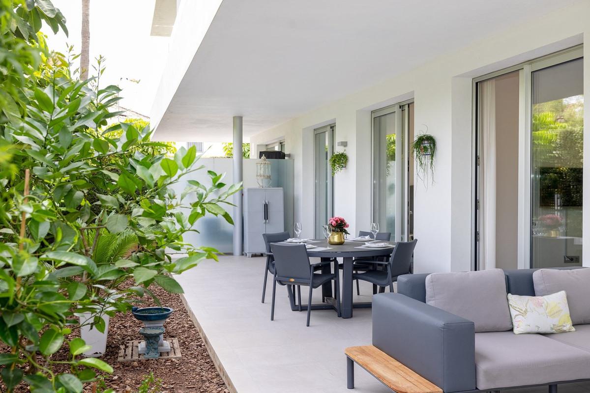 Appartement te koop in Estepona | 3 slaapkamers H5447716