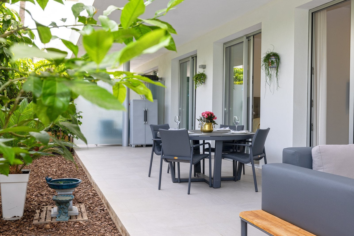 Appartement te koop in Estepona | 3 slaapkamers H5447716
