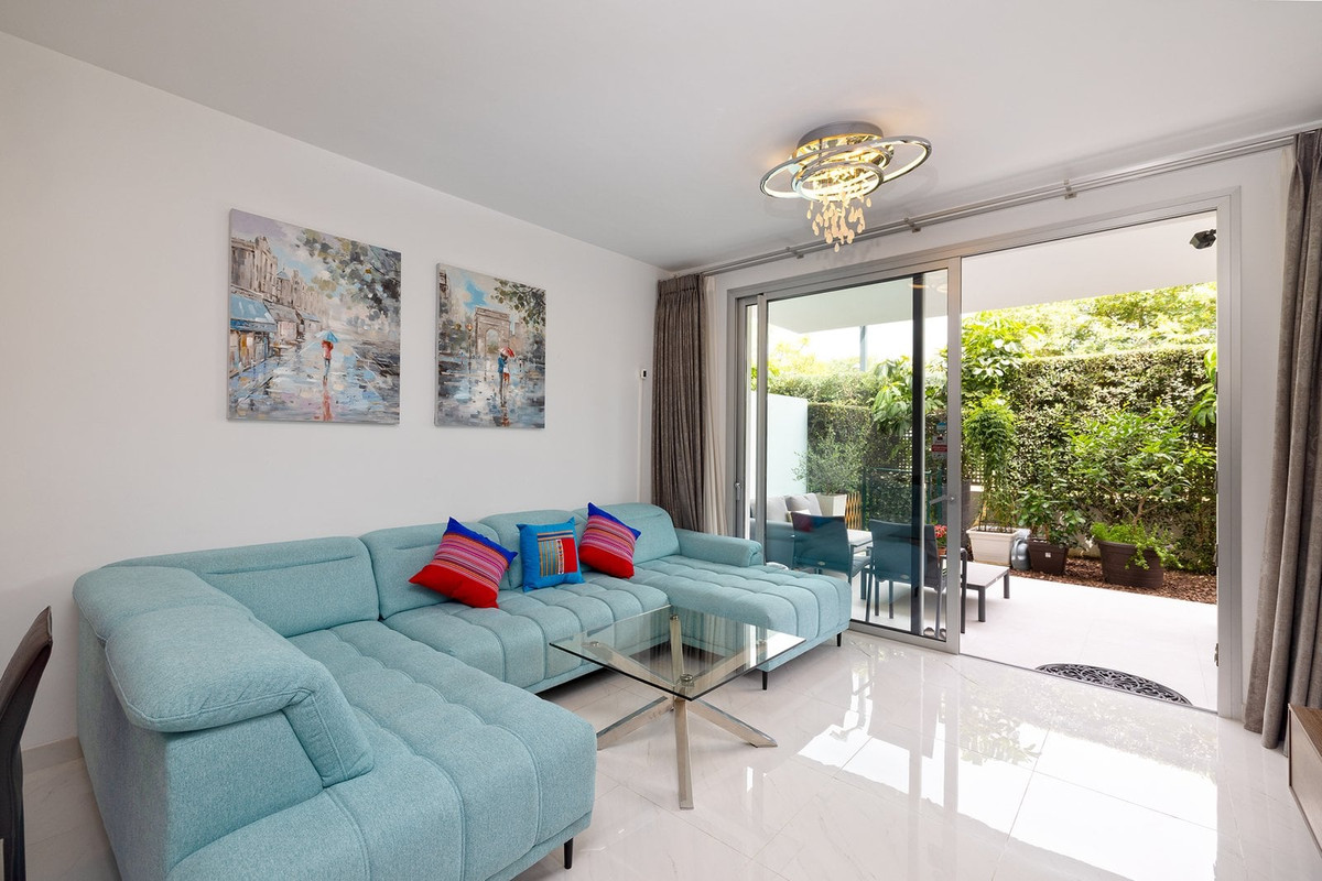 Appartement te koop in Estepona | 3 slaapkamers H5447716