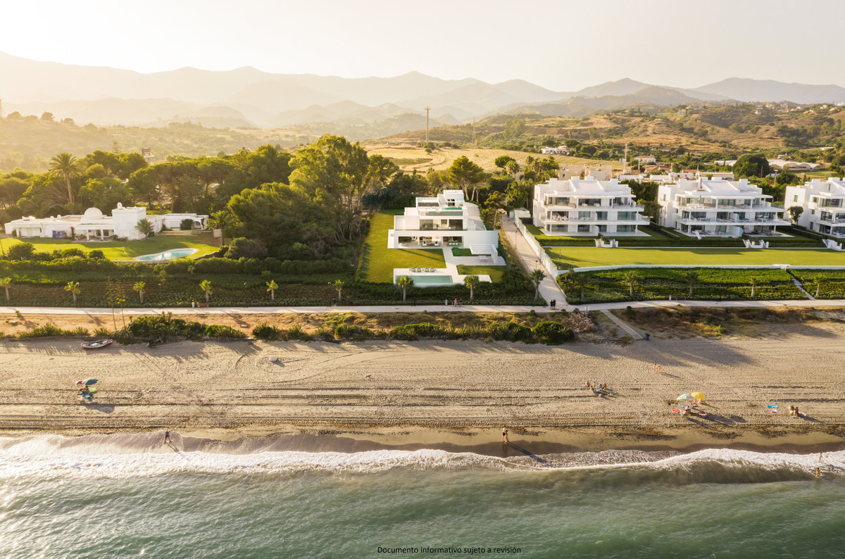 Appartement te koop in Estepona | 4 slaapkamers H5448139