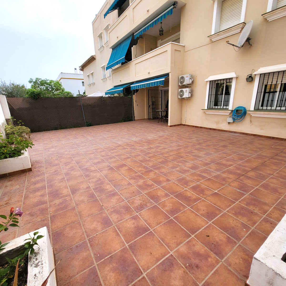 Appartement te koop in Estepona | 4 slaapkamers H5448673