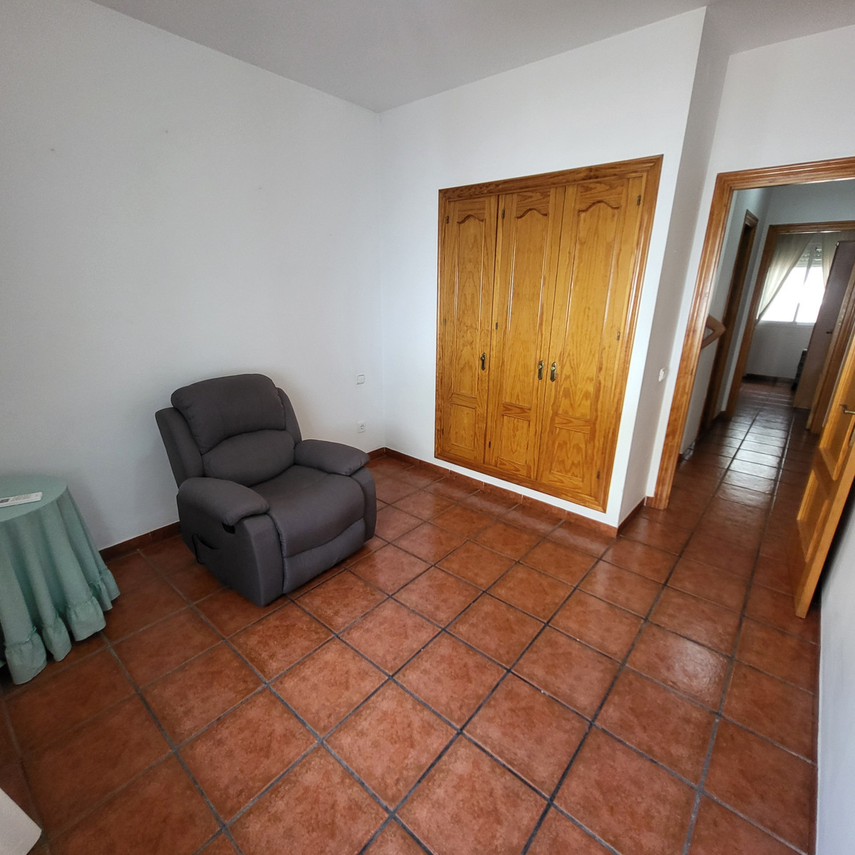 Appartement te koop in Estepona | 4 slaapkamers H5448673