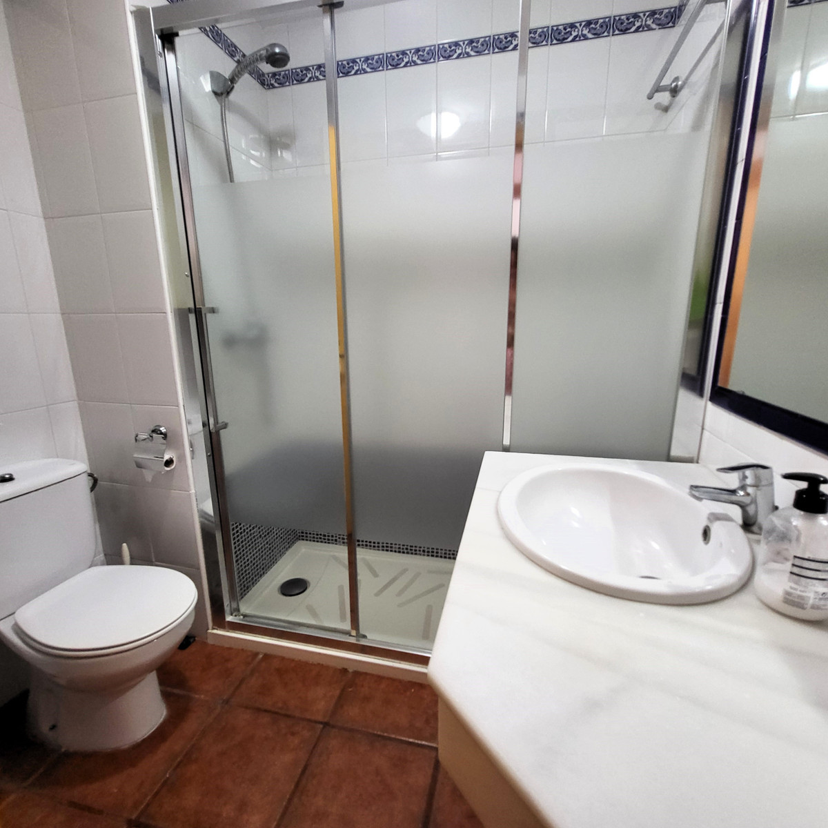 Appartement te koop in Estepona | 4 slaapkamers H5448673