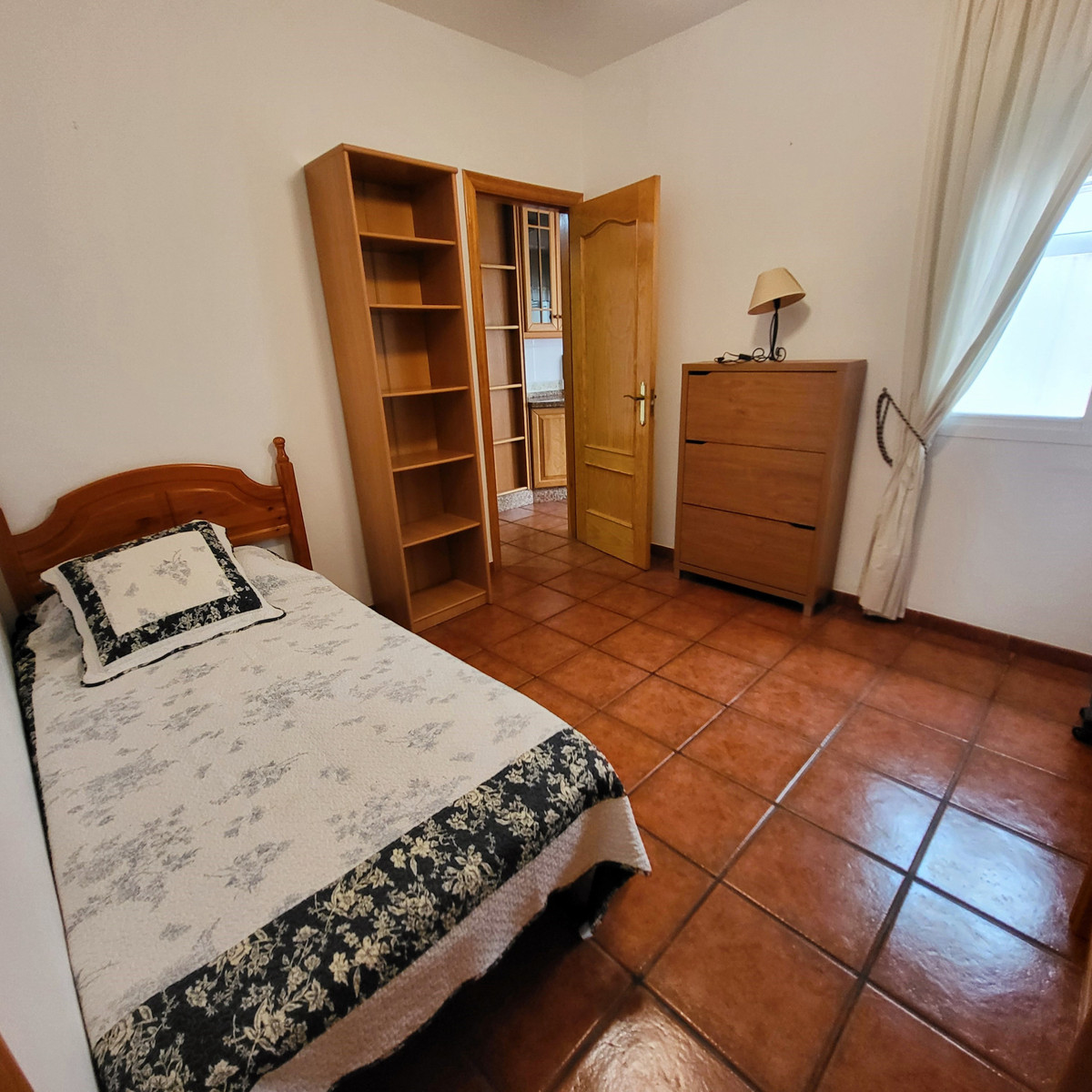 Appartement te koop in Estepona | 4 slaapkamers H5448673
