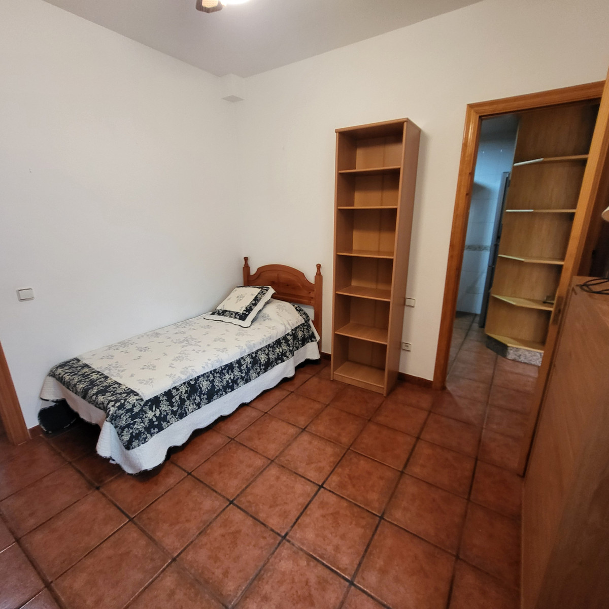 Appartement te koop in Estepona | 4 slaapkamers H5448673